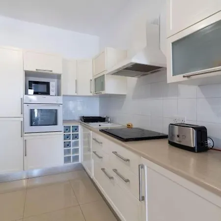 St Julians Self Catering Is-Swieqi