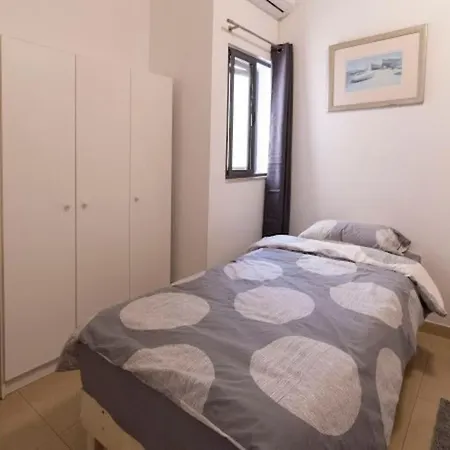 St Julians Self Catering *